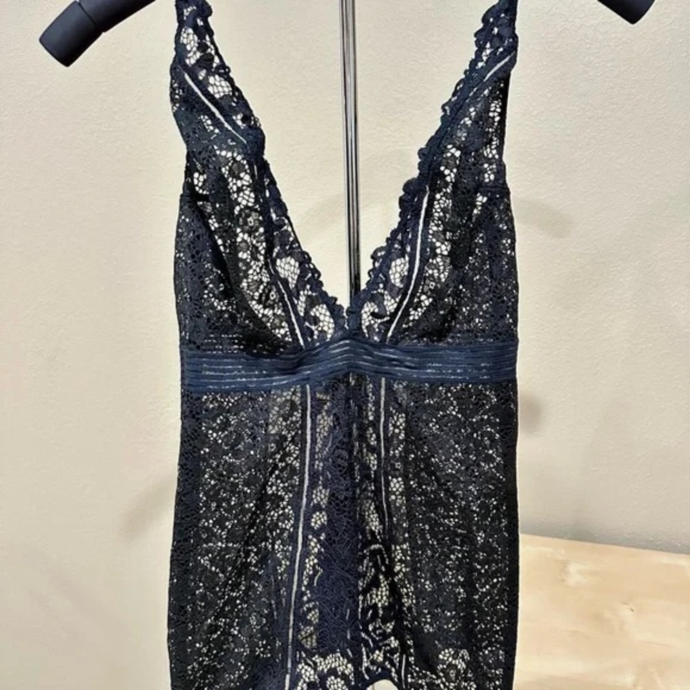 Victoria's Secret Navy Lace Plunge Chemise